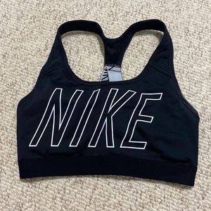 Black Nike sports bra size small